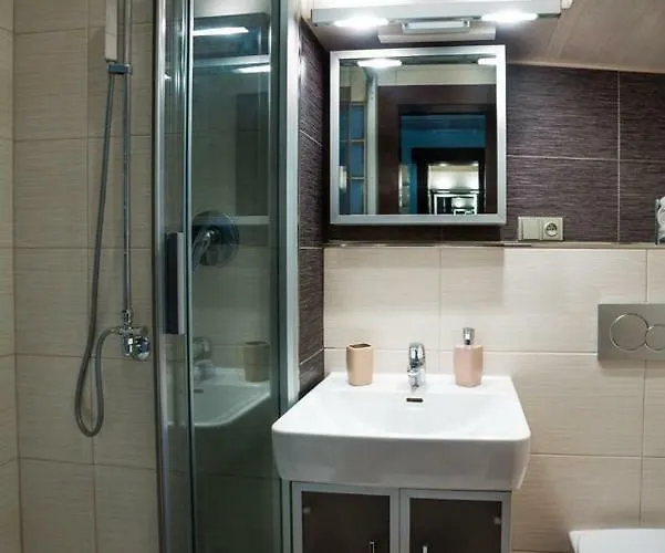 Above The Historical Roofs * Μπρατισλάβα